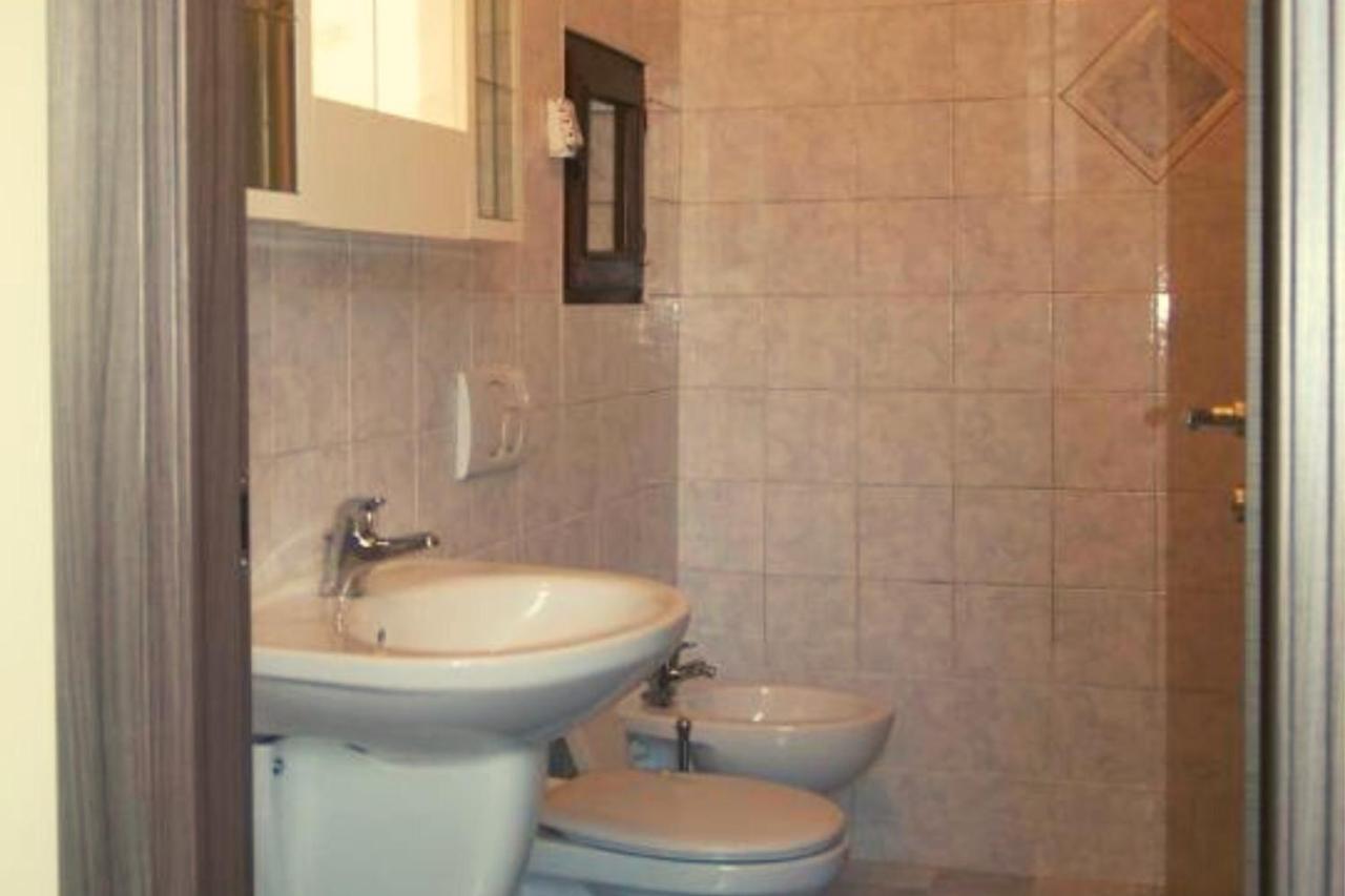 הוילה Asso Cascina Del Sole מראה חיצוני תמונה